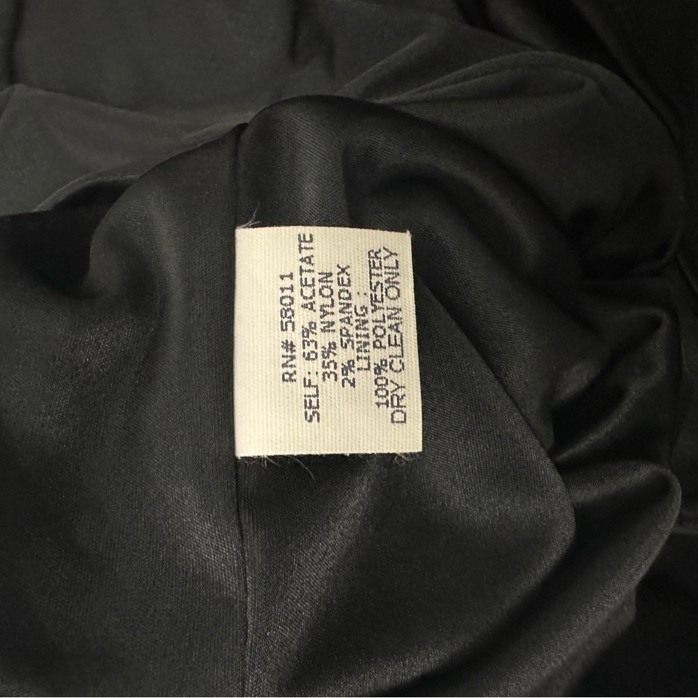 David Meister Elegant Black Evening Satin Dress Sz. 8 - Picture 10 of 10